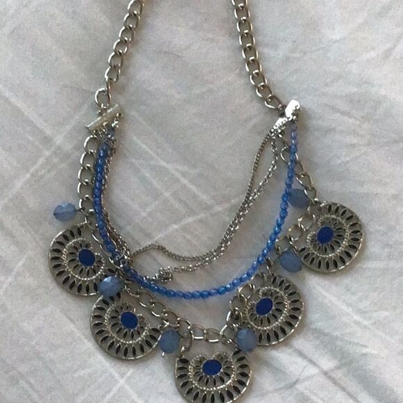 Charming Charlie Blue Mediu 4 layered necklace blue beads and silver tone chain - Picture 4 of 5
